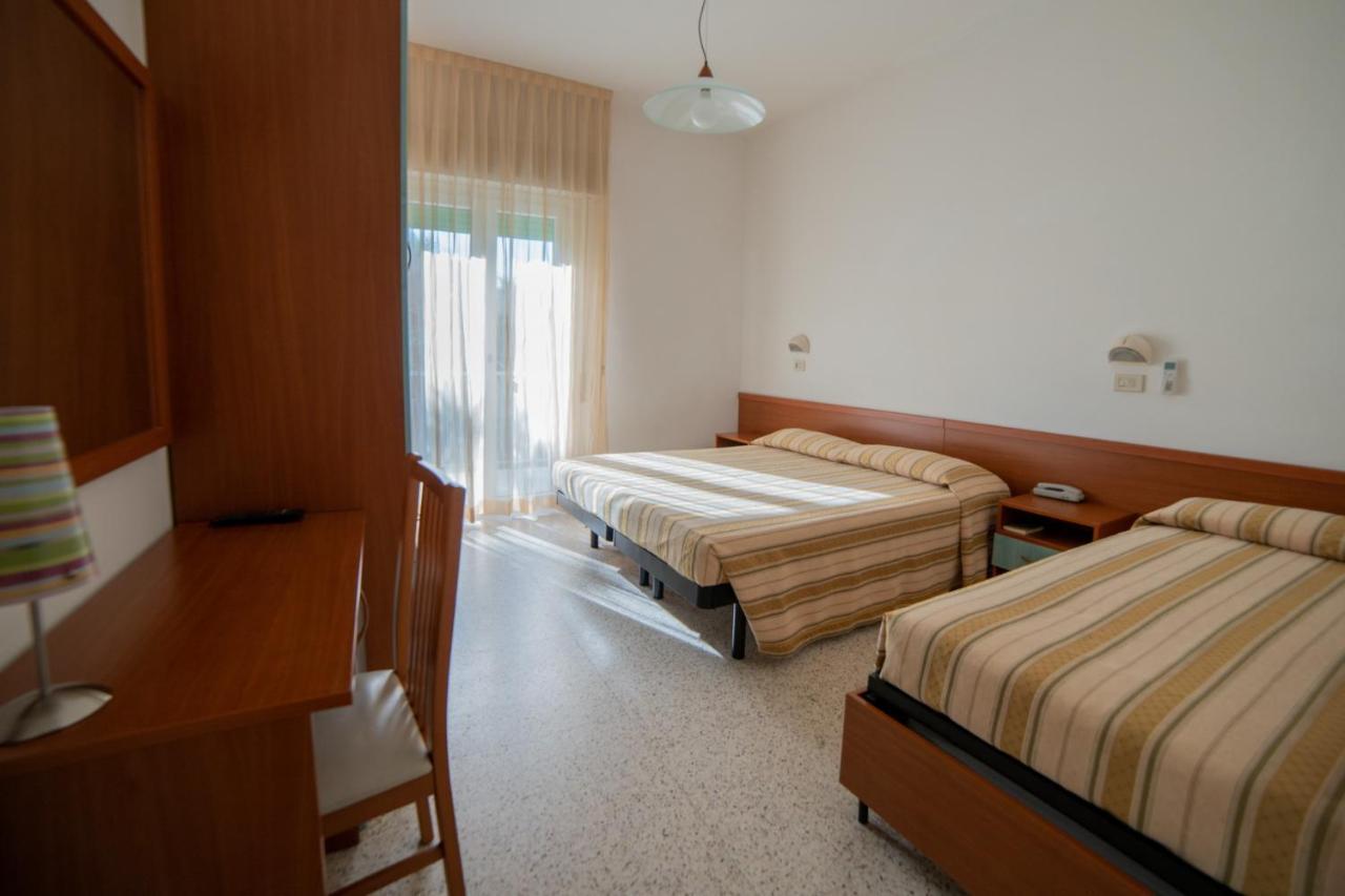 Hotel Sayonara 米兰马瑞提那 外观 照片